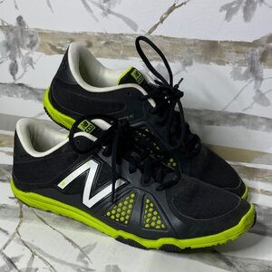 New Balance Minimus Shoes ~ WX20BW2